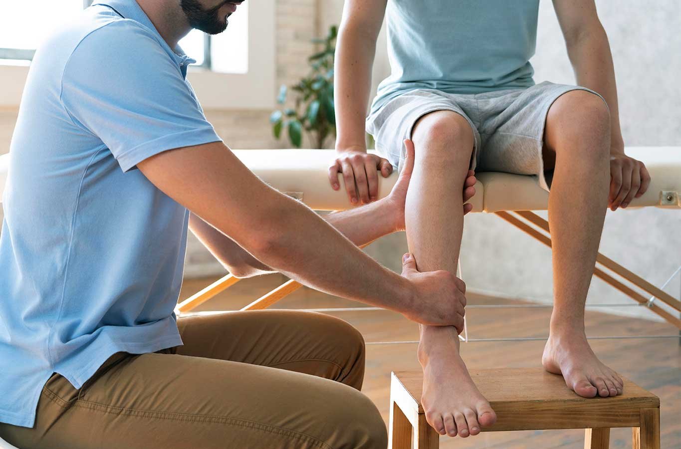 Pivot Knee Replacement